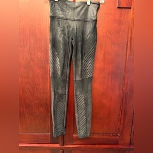 SPANX Faux Leather Black Moto Bikercore Textured Hi Rise Leggings Size S